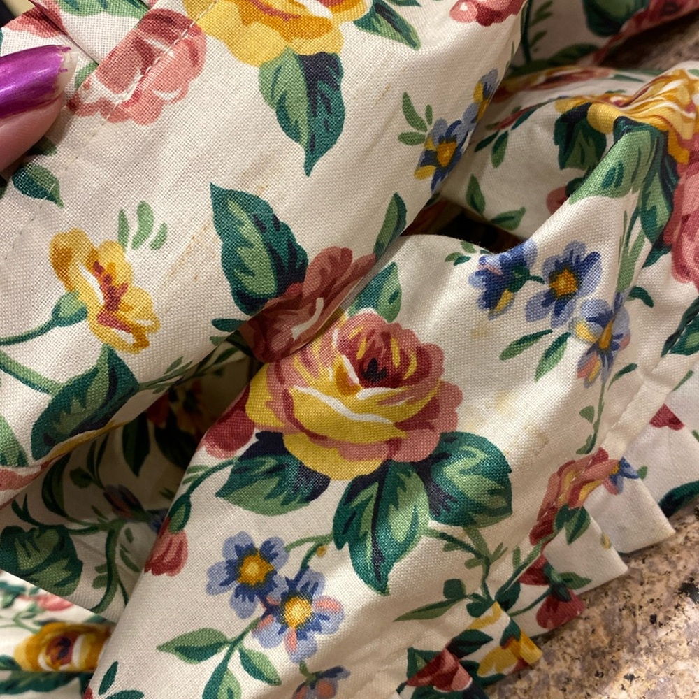 Longaberger Cake Basket with Garden Splendor Fabric Liner 1999 Handmade Basket - Picture 7 of 17
